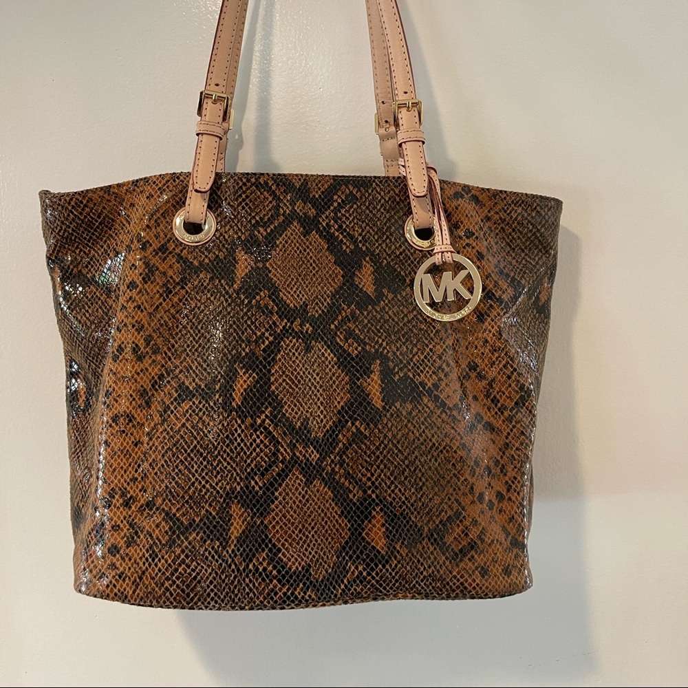Michael Kors leather animal print tote